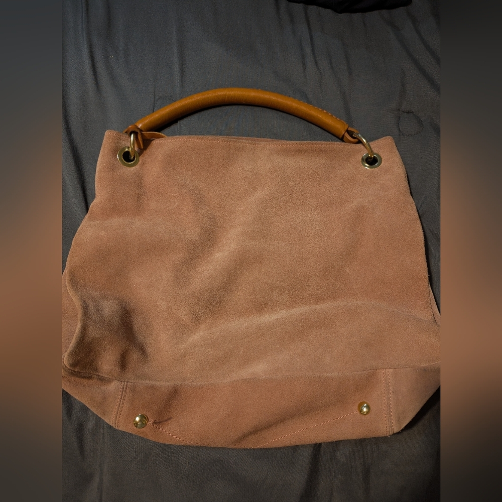Chic Pink Suede Shoulder Bag